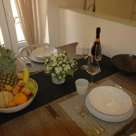 Feel Ortigia 2 Apartment