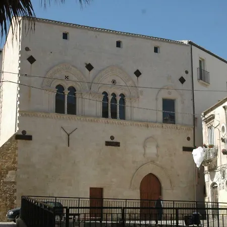 Feel Ortigia 2 شقة *