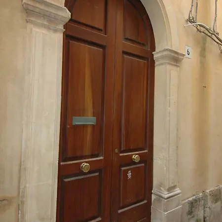 Feel Ortigia 2 Apartment